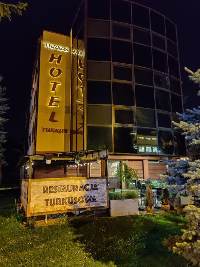 Hotel Turkus Jarosław Esterno foto
